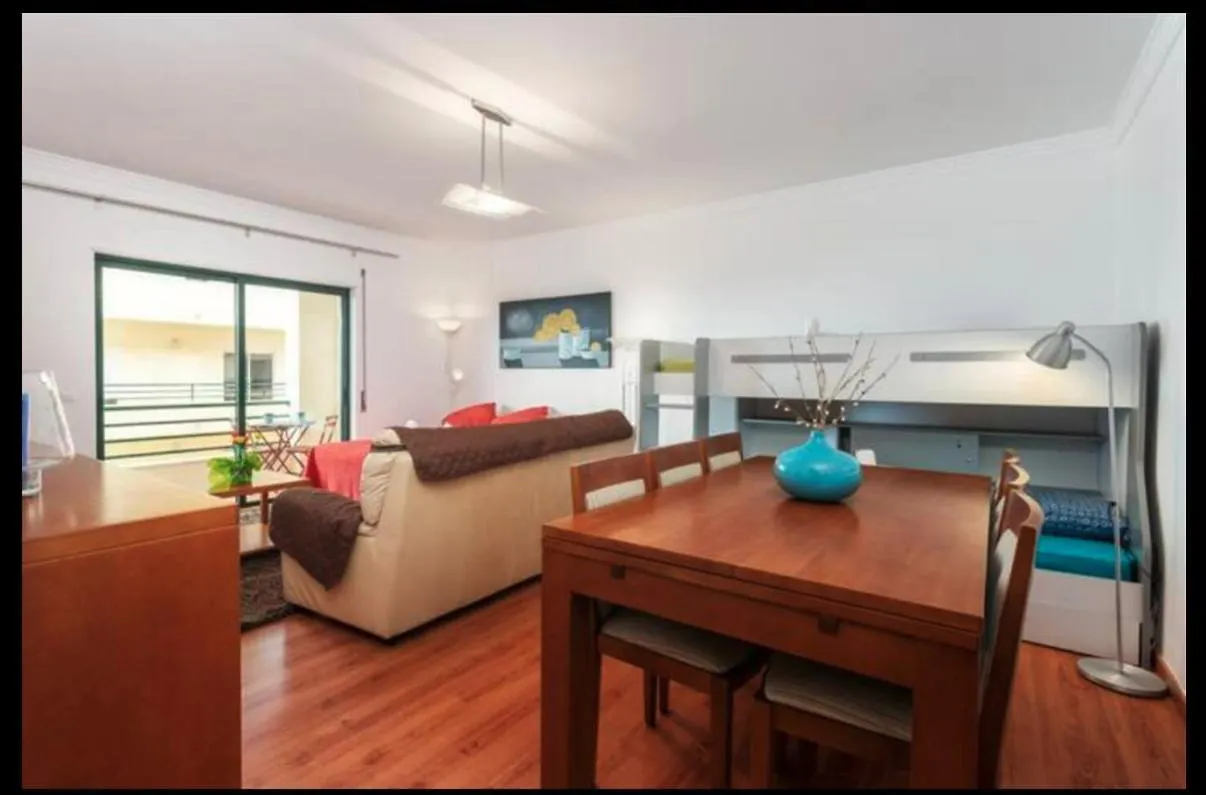Blife Rya Private Rooms - Airport Stay District de District de Faro